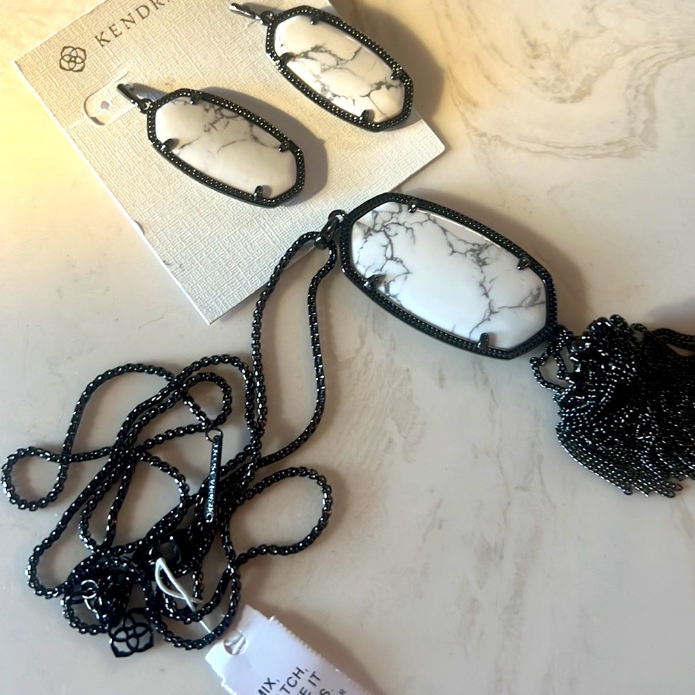 Kendra Scott gunmetal and Howlite set